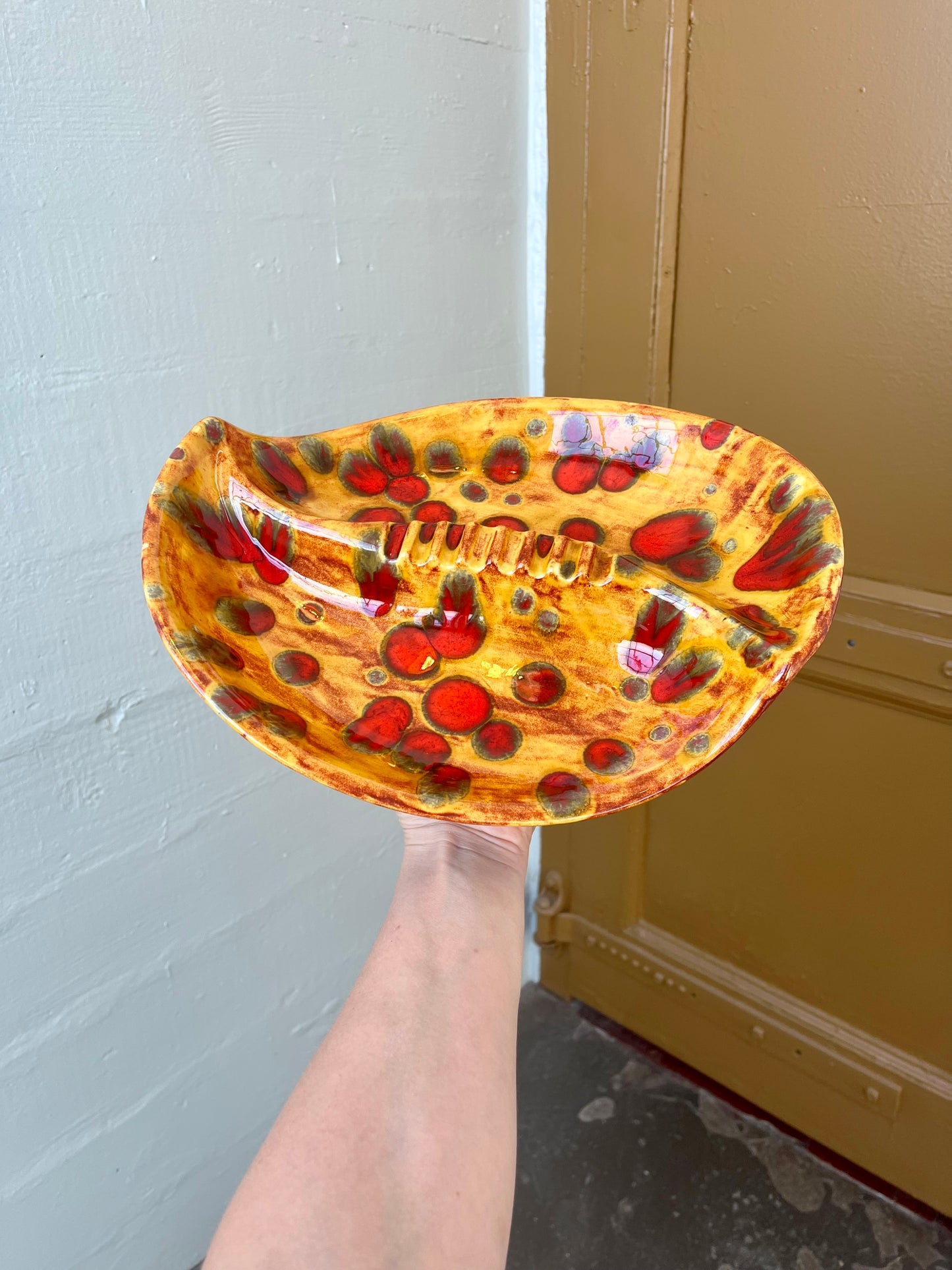 Mid-century Biomorphic Oversized Ceramic Ashtray