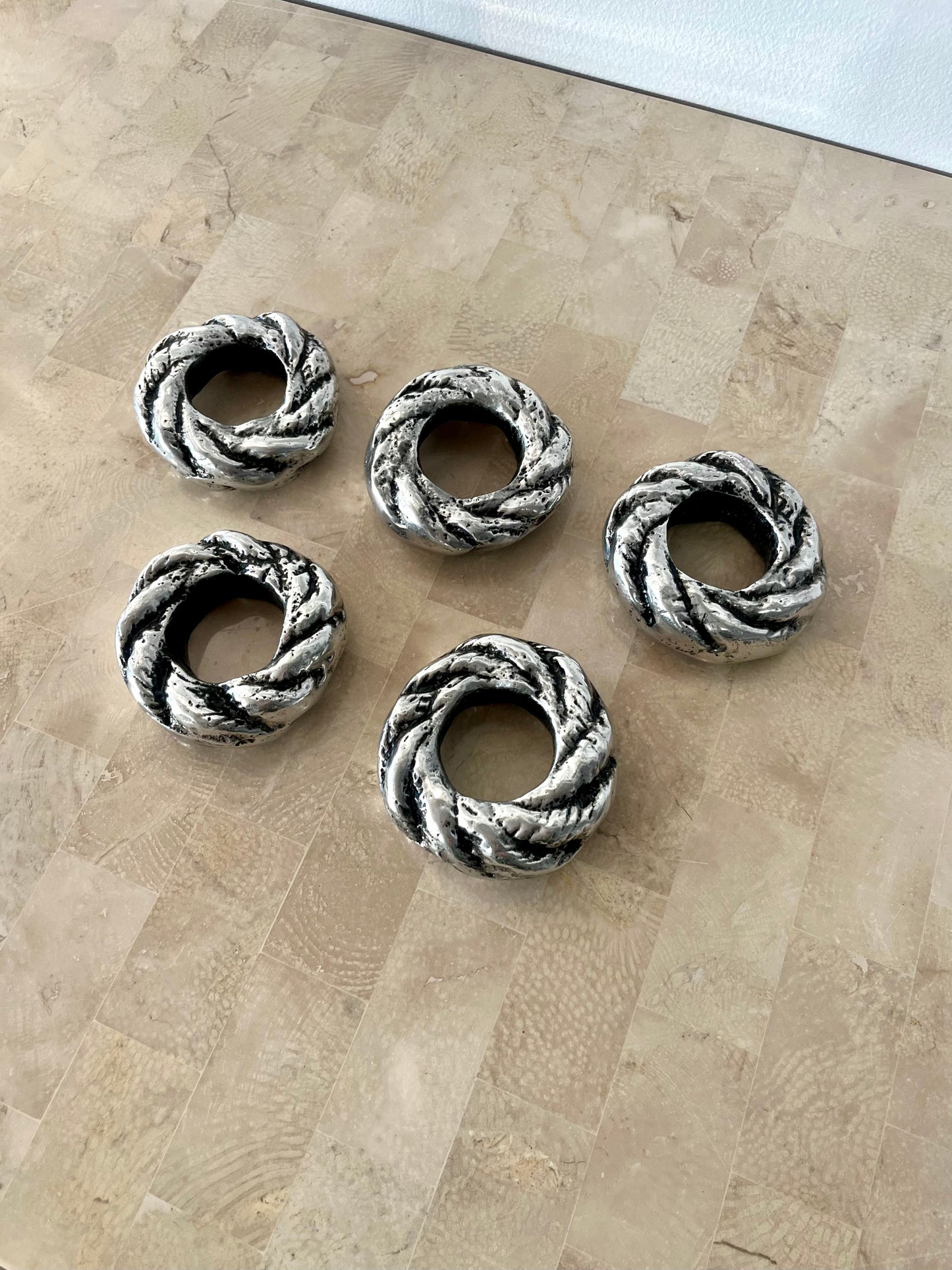 Vintage Twisted Rope Metal Napkin Rings
