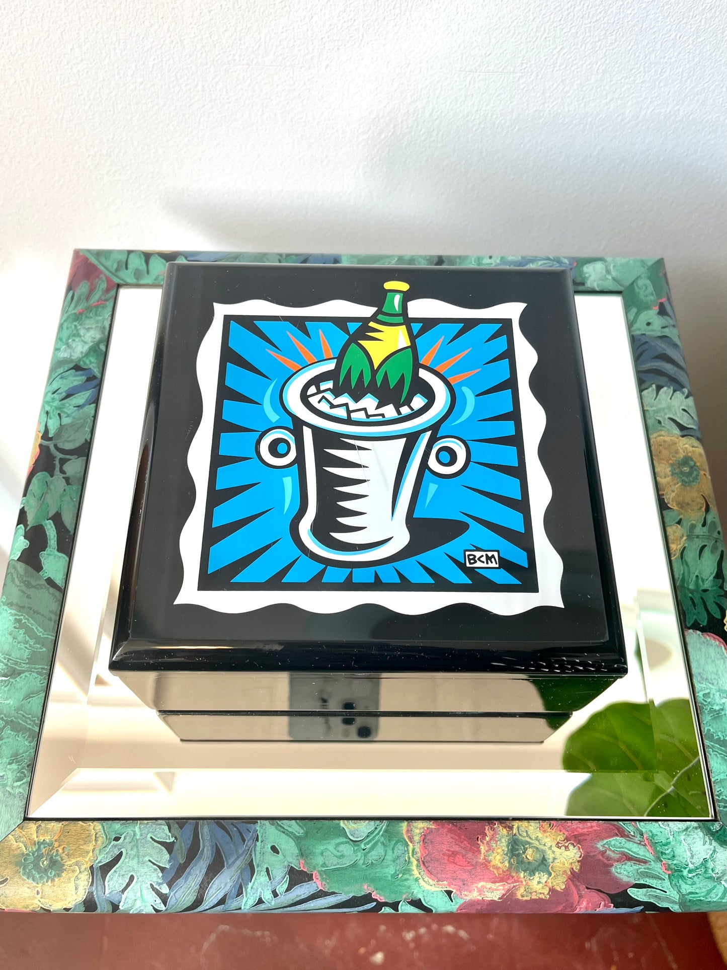 2004 Burton Morris Studios Pop Art Champagne Lacquered Trinket Box