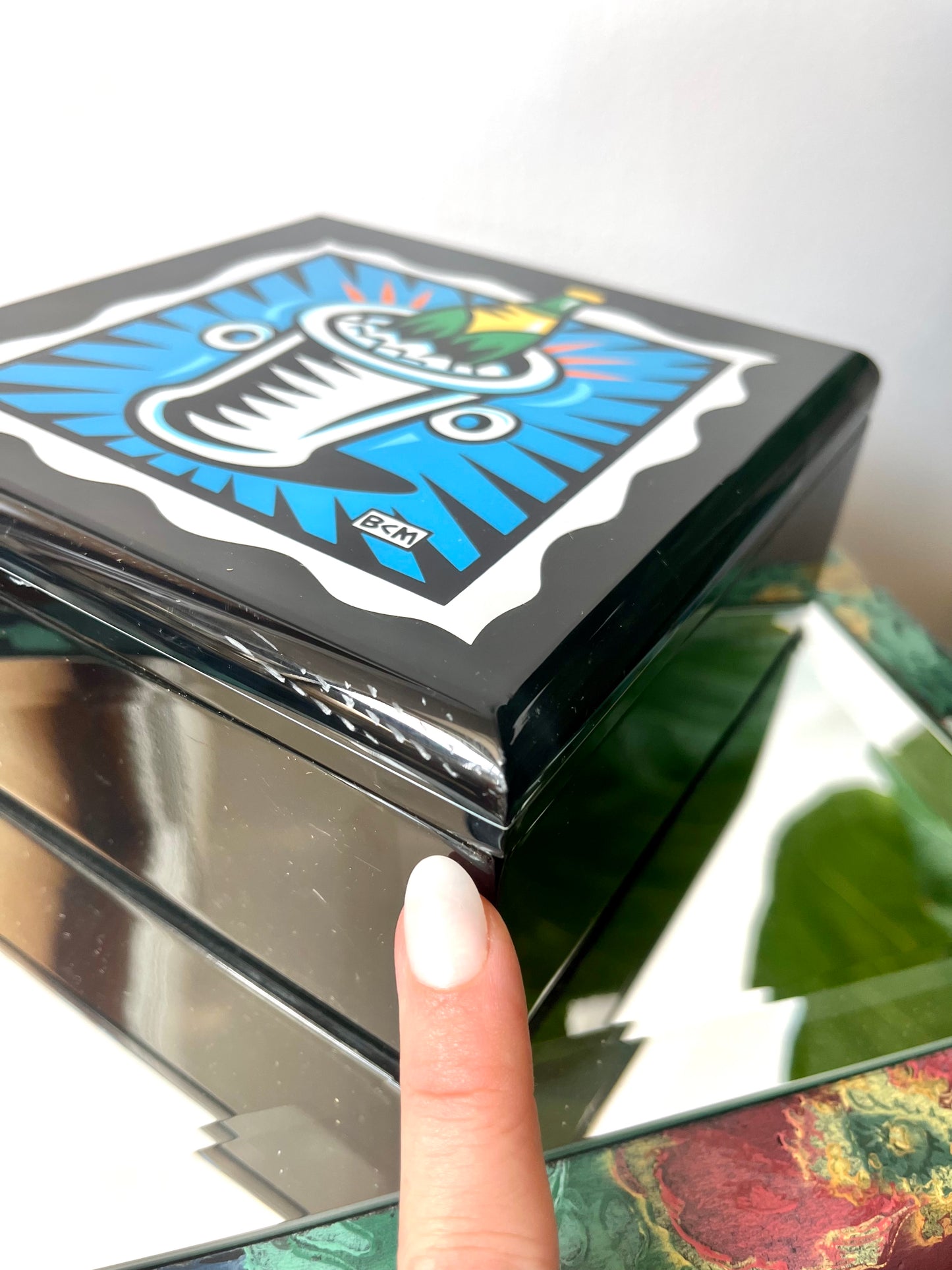 2004 Burton Morris Studios Pop Art Champagne Lacquered Trinket Box