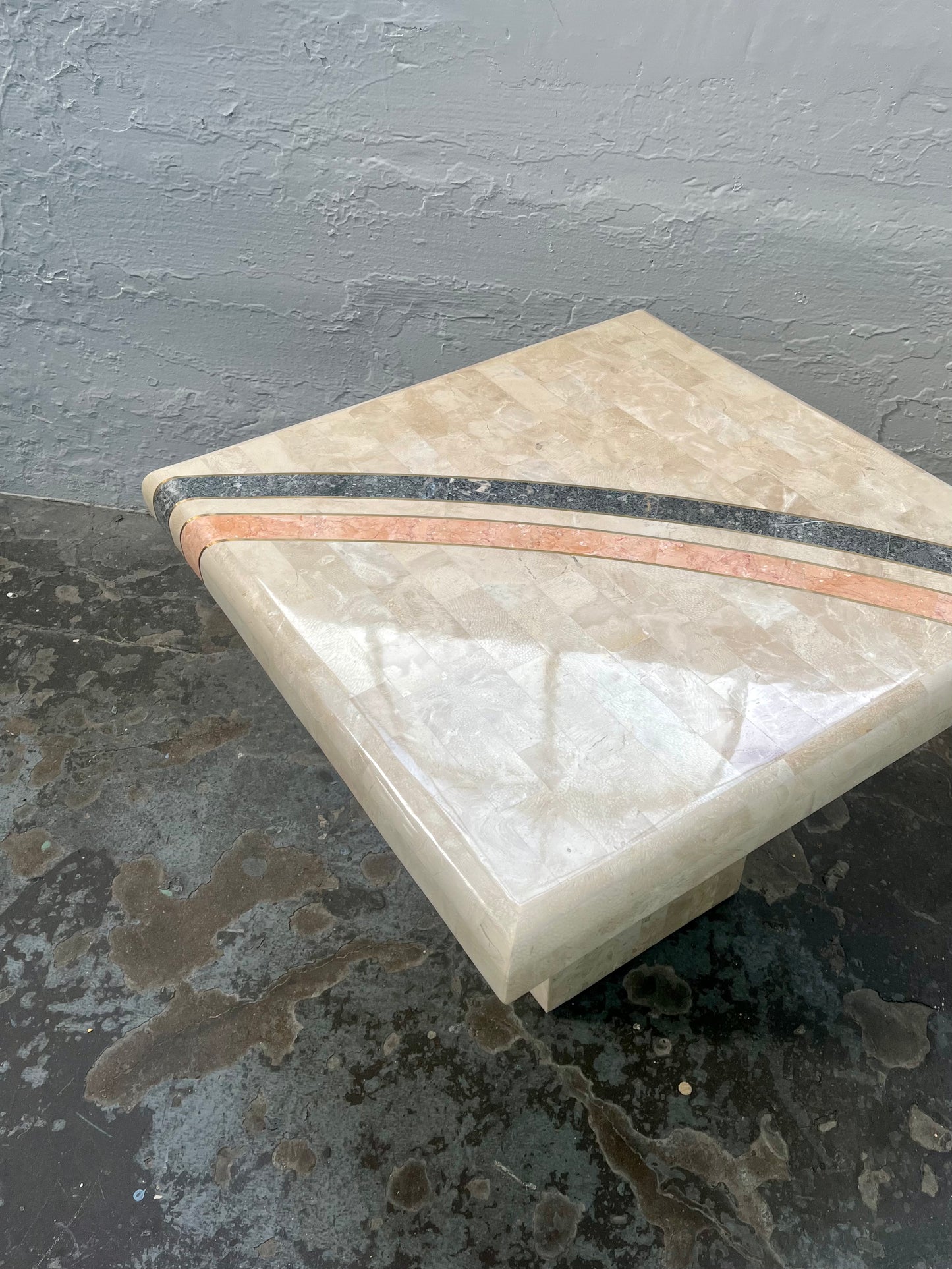 1980s Maitland Smith-style Tessellated Travertine Side Table