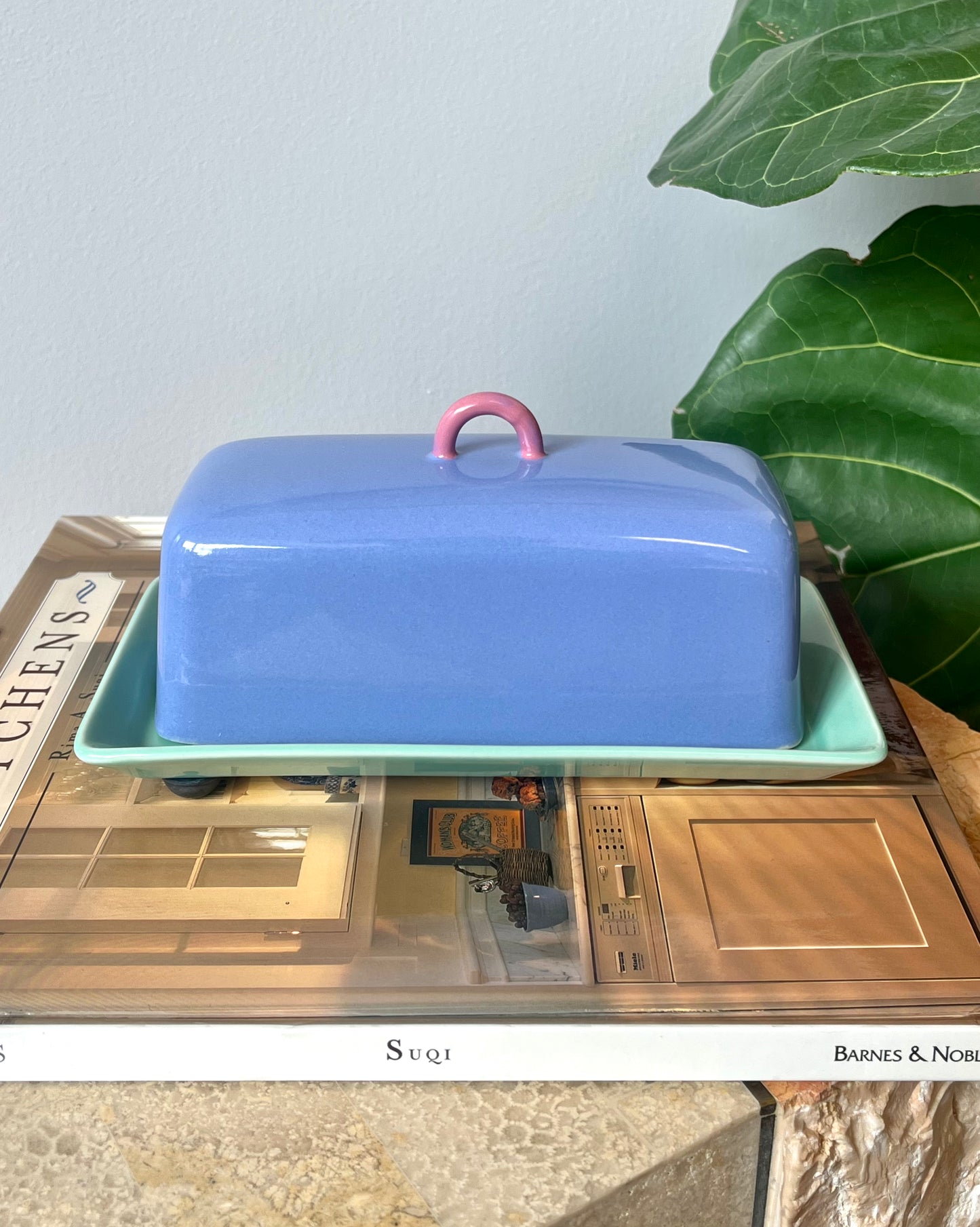 Postmodern Lindt-Stymeist Colorways Covered Butter Dish
