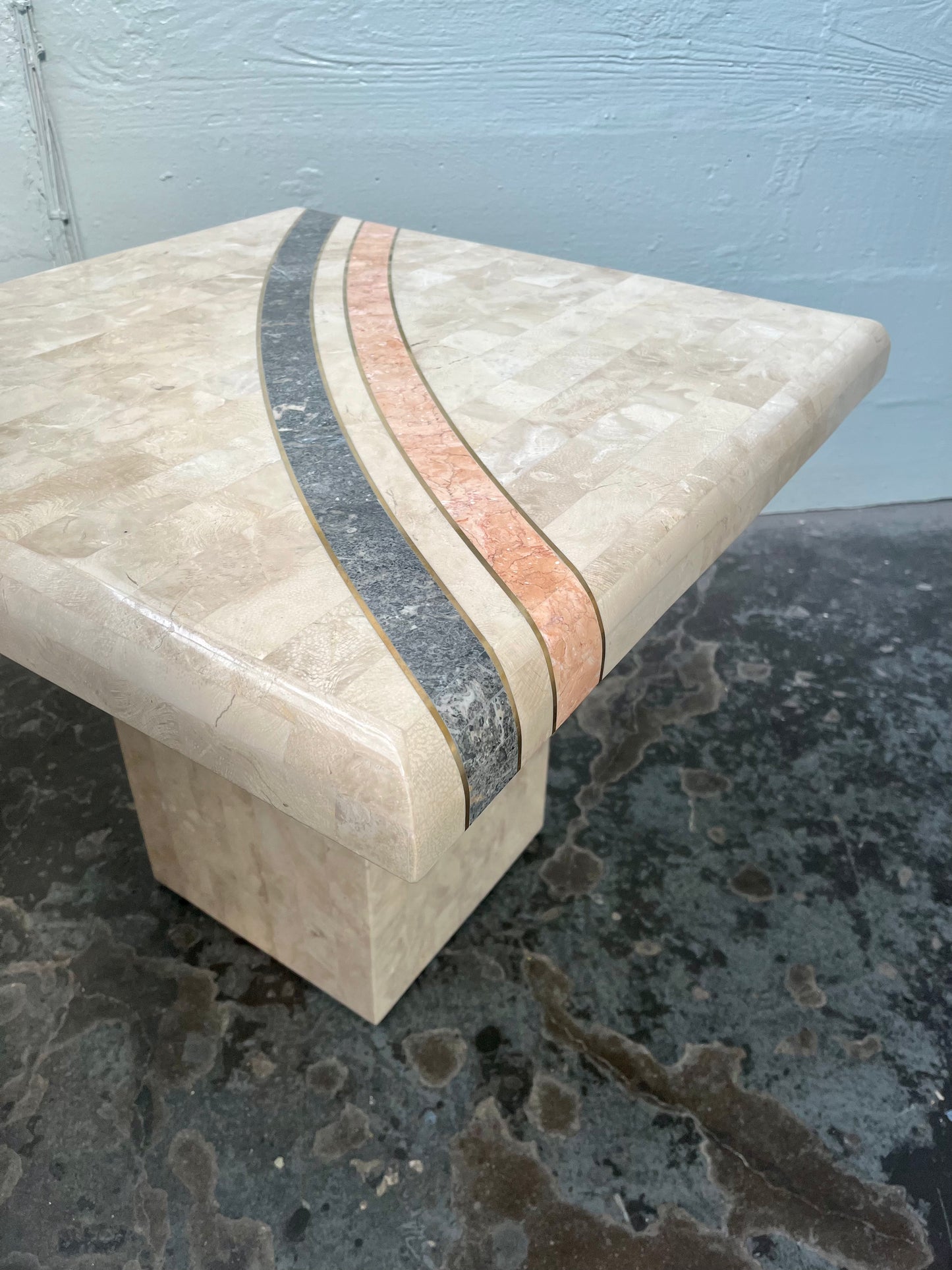 1980s Maitland Smith-style Tessellated Travertine Side Table