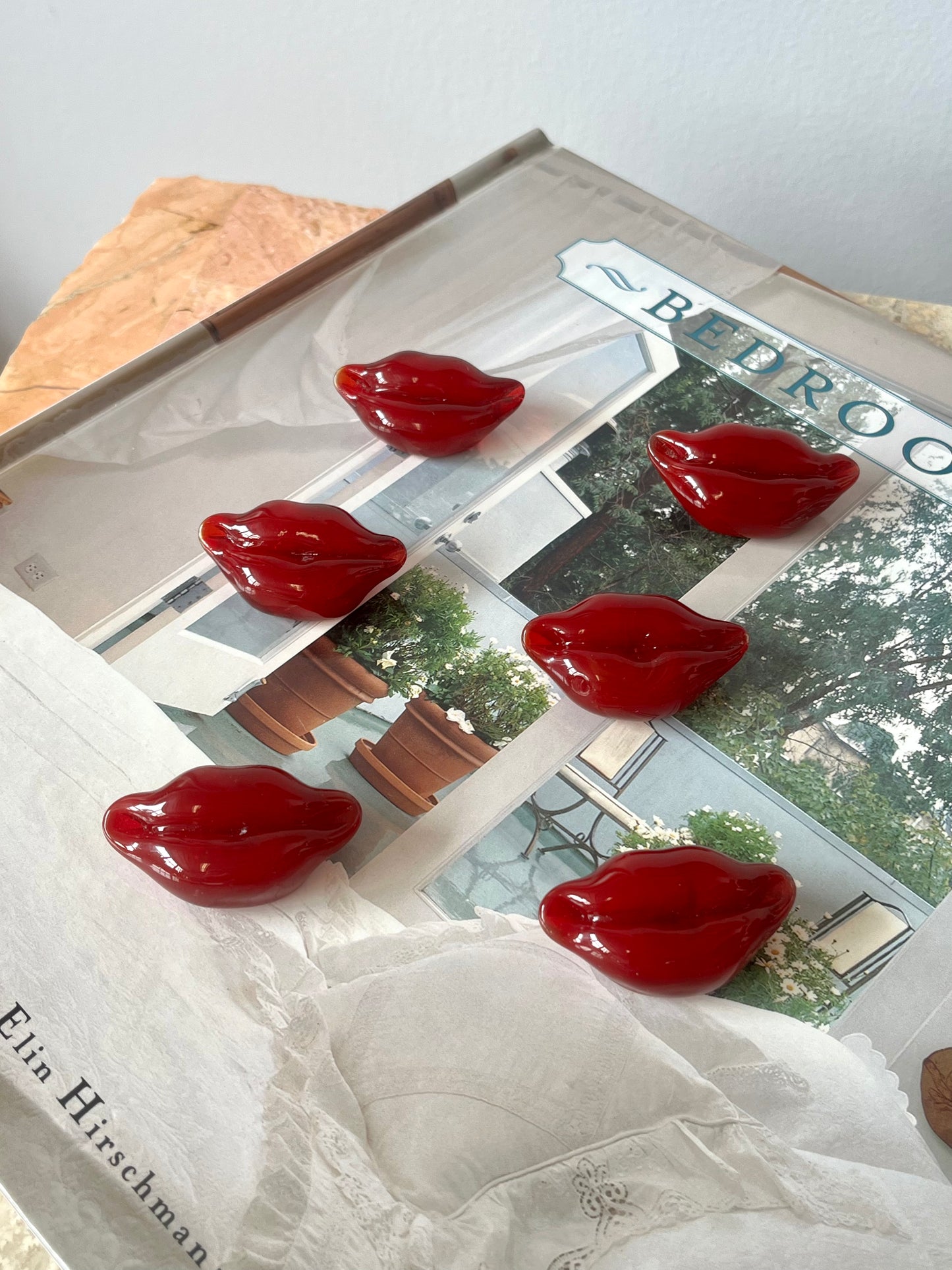 Vintage 2003 Blown Glass Red Lips