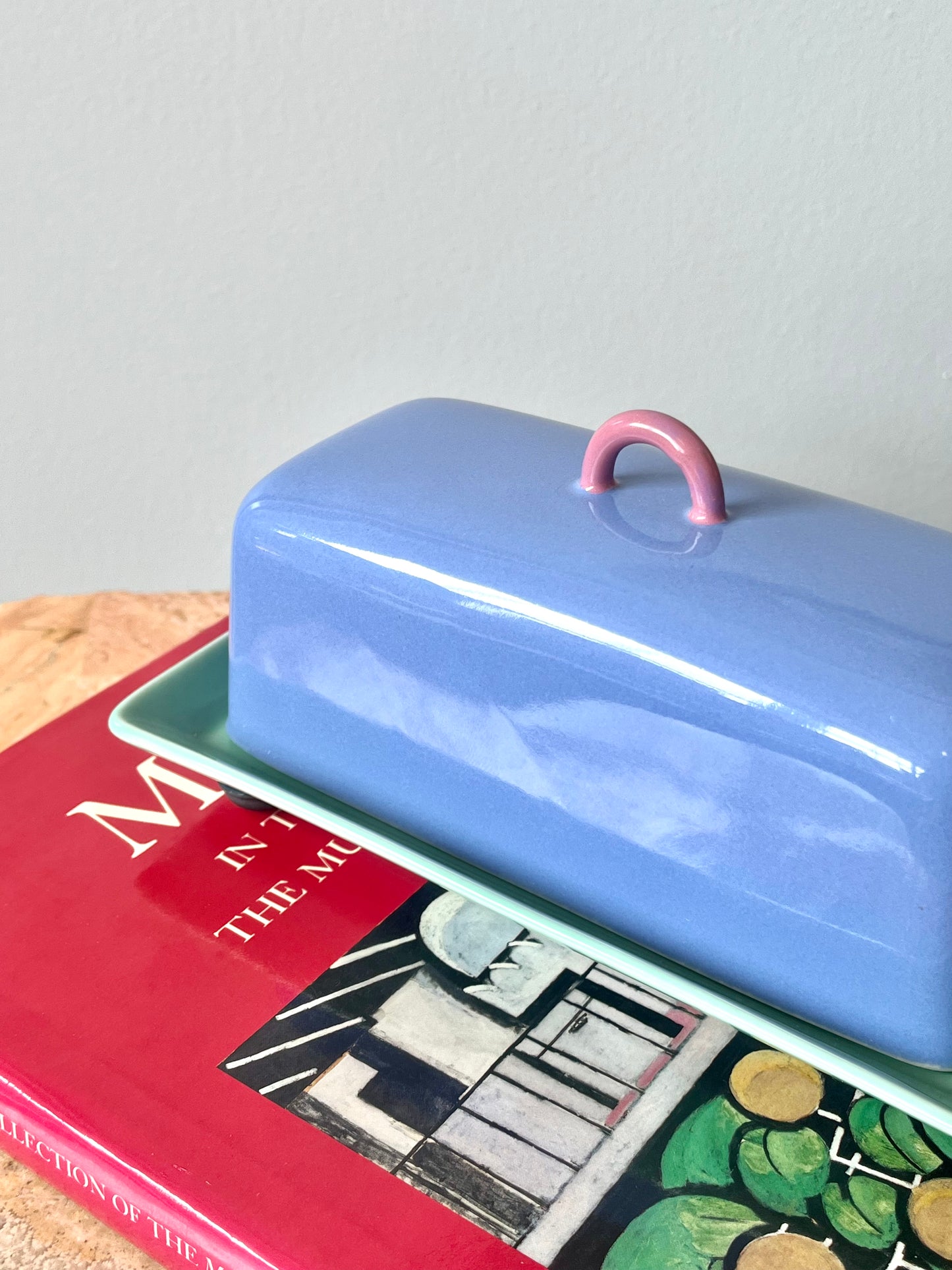 Postmodern Lindt-Stymeist Colorways Covered Butter Dish