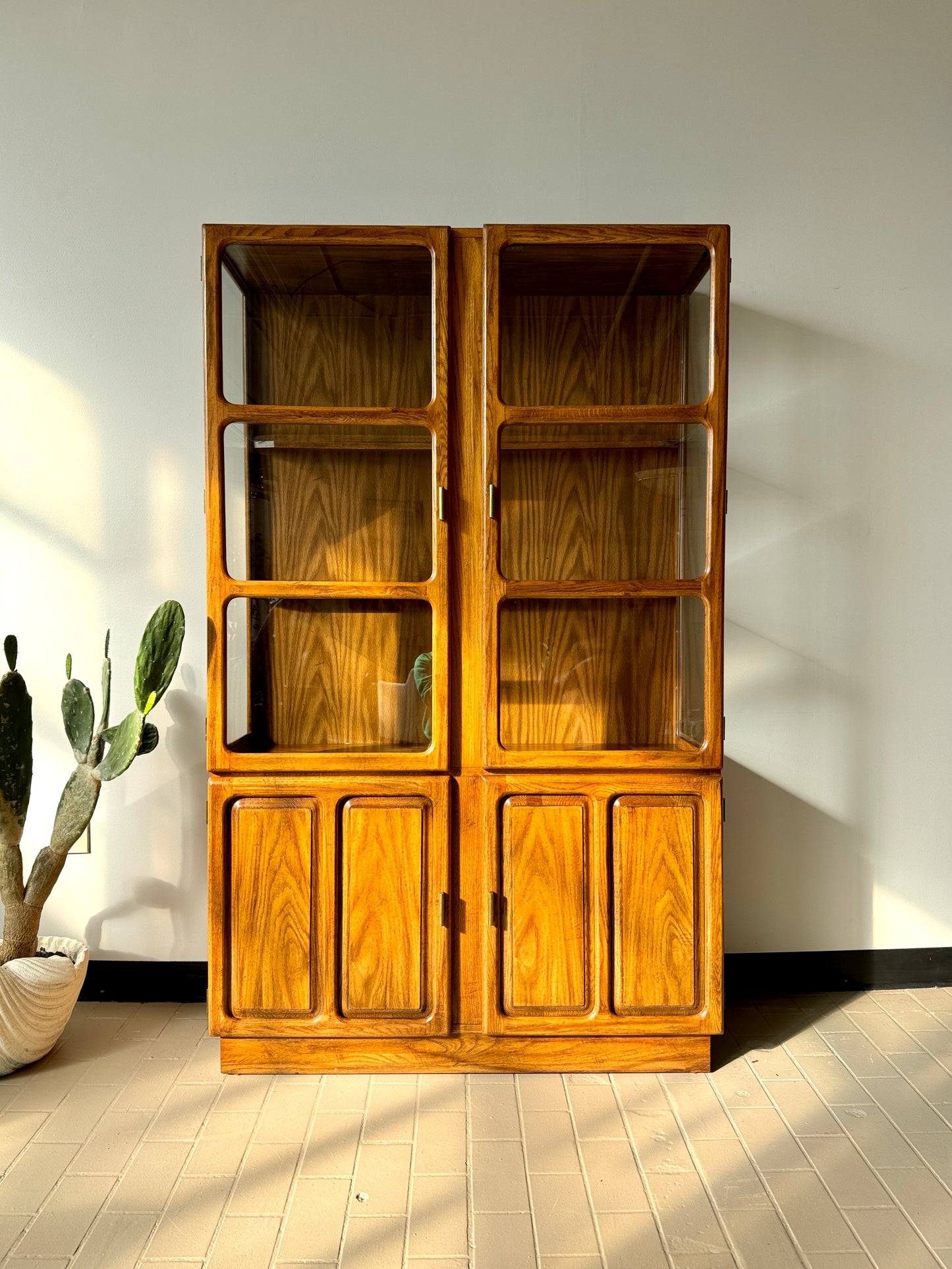 Vintage 1980s Oak and Glass Lighted Curio Cabinet