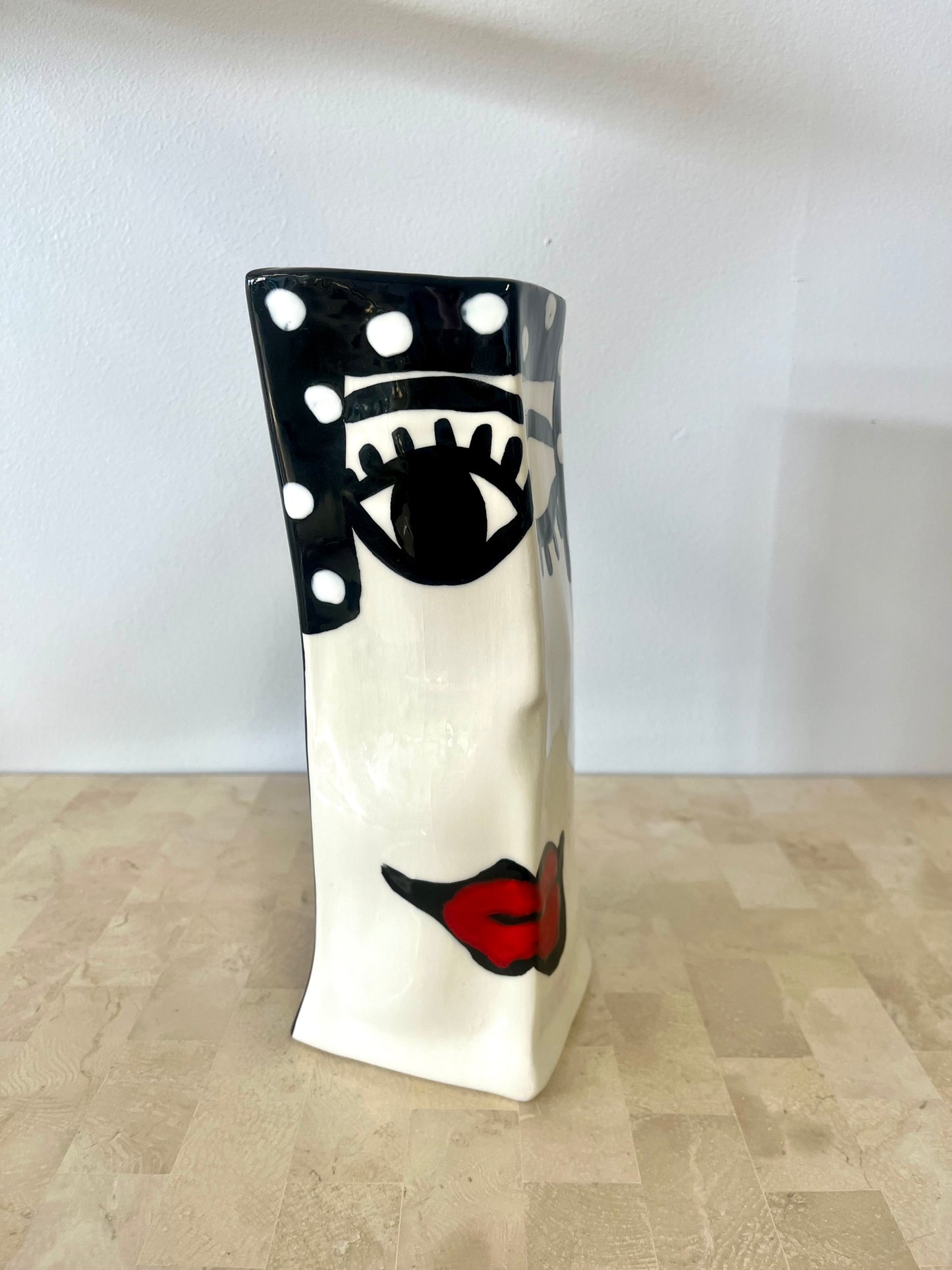 Vintage Jarilynn Babroff Whimsical Ceramic Winking Face Vase