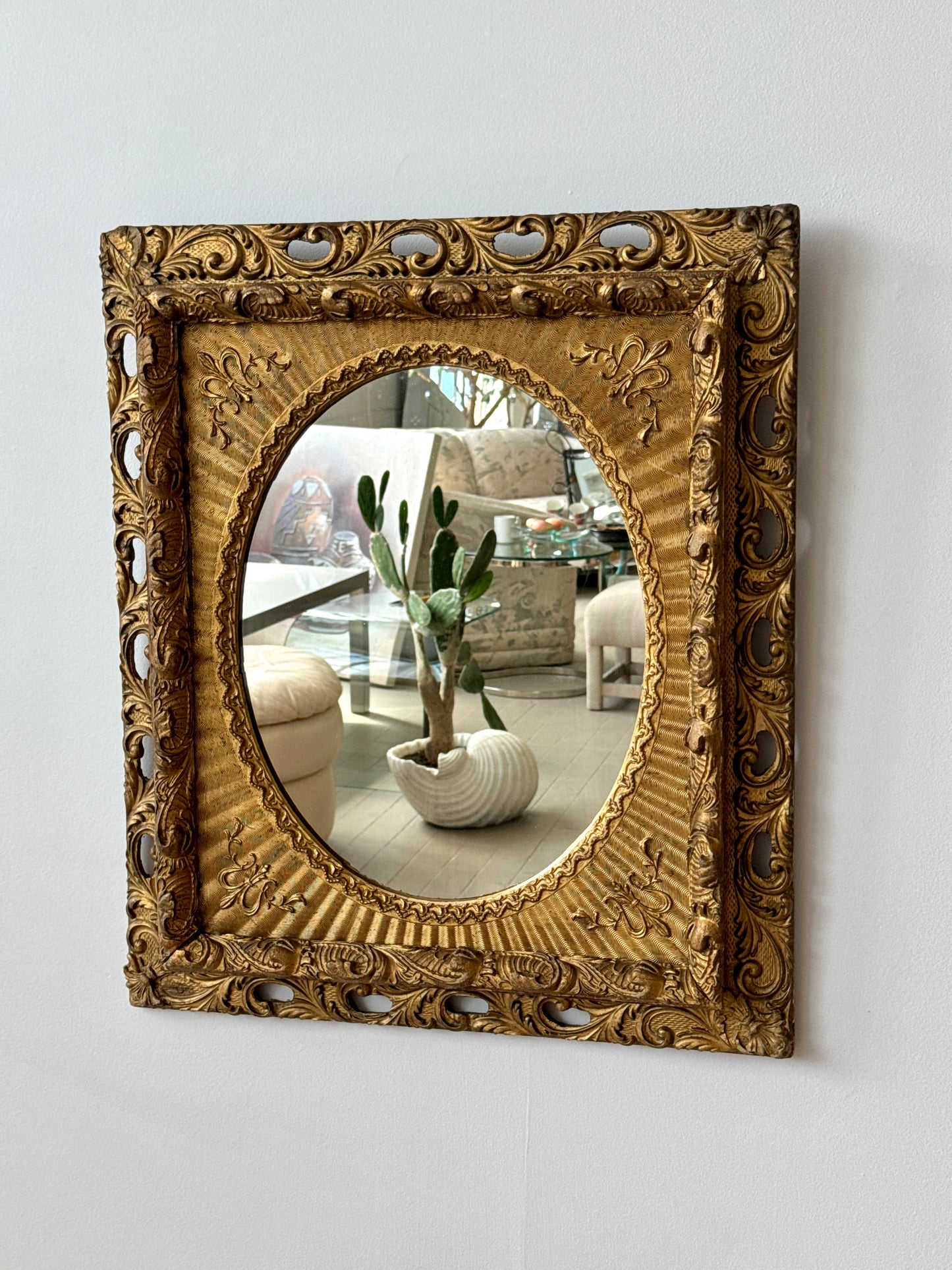 Vintage Ornate Carved Gold Gilt Wall Mirror