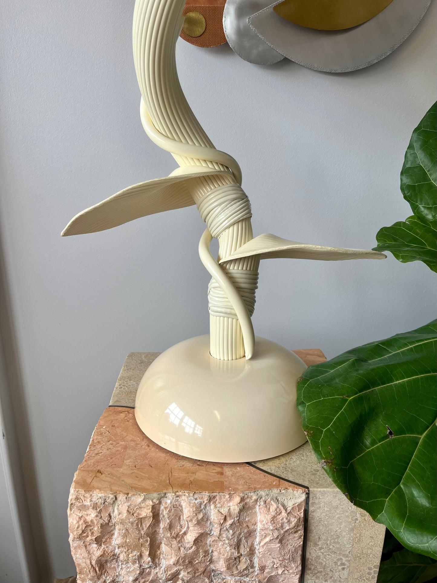 Vintage 1970s Olympia Leaf & Vine Table Lamp