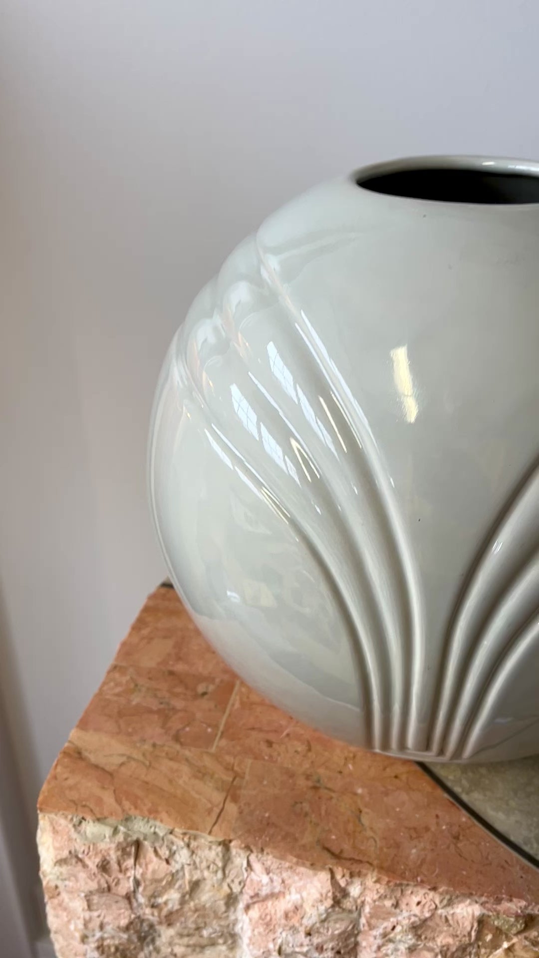 Vintage 80s Deco Haeger Sphere Vase – House of Gaud